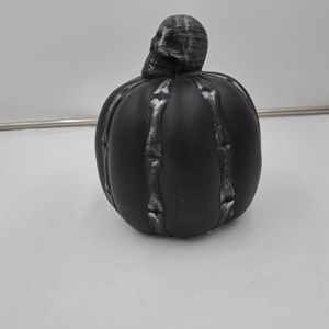Black Silver  Ceramic Pumpkin Skull Stem Bones down pumpkin